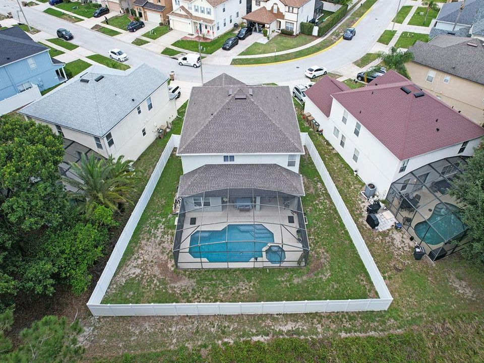 На продажу: $590,000 (6 спален, 3 ванн, 3155 Квадратных фут)