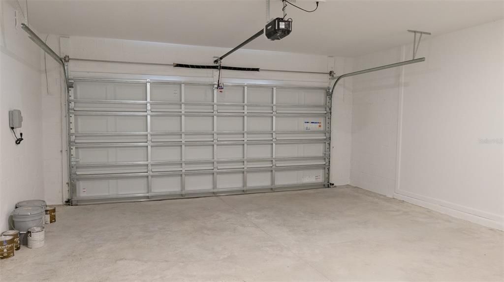 En Renta: $2,300 (5 camas, 2 baños, 2112 Pies cuadrados)