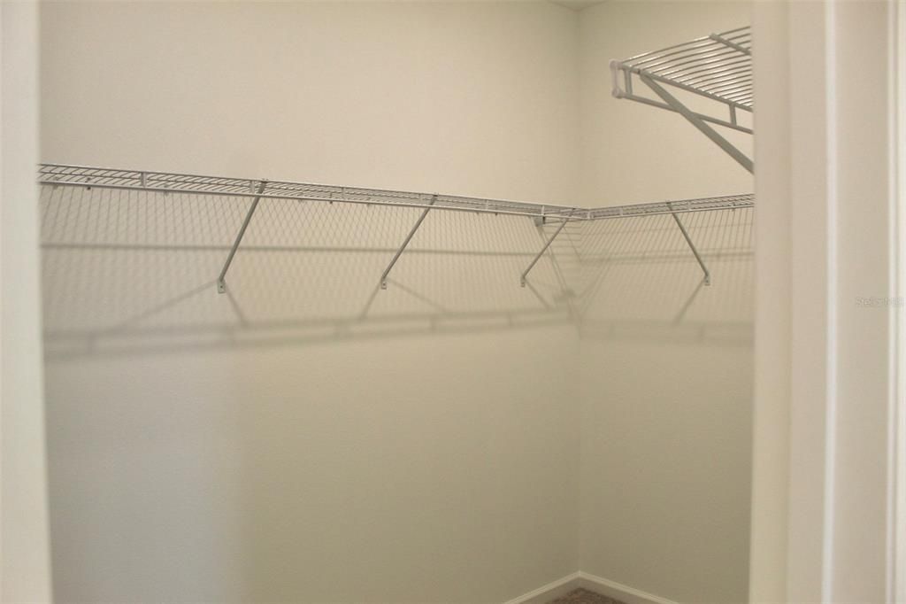 For Rent: $2,450 (3 beds, 2 baths, 2366 Square Feet)