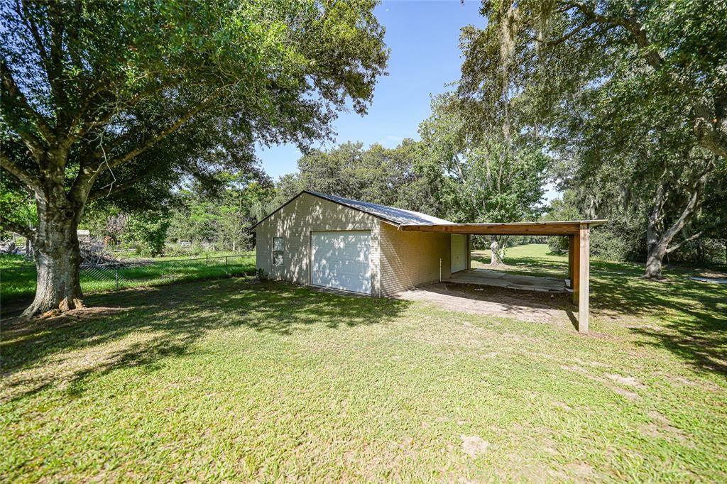 For Sale: $242,900 (2 beds, 1 baths, 1152 Square Feet)