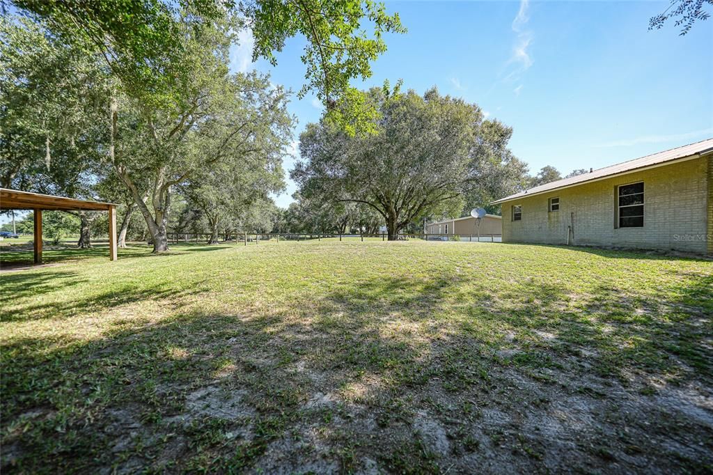For Sale: $242,900 (2 beds, 1 baths, 1152 Square Feet)