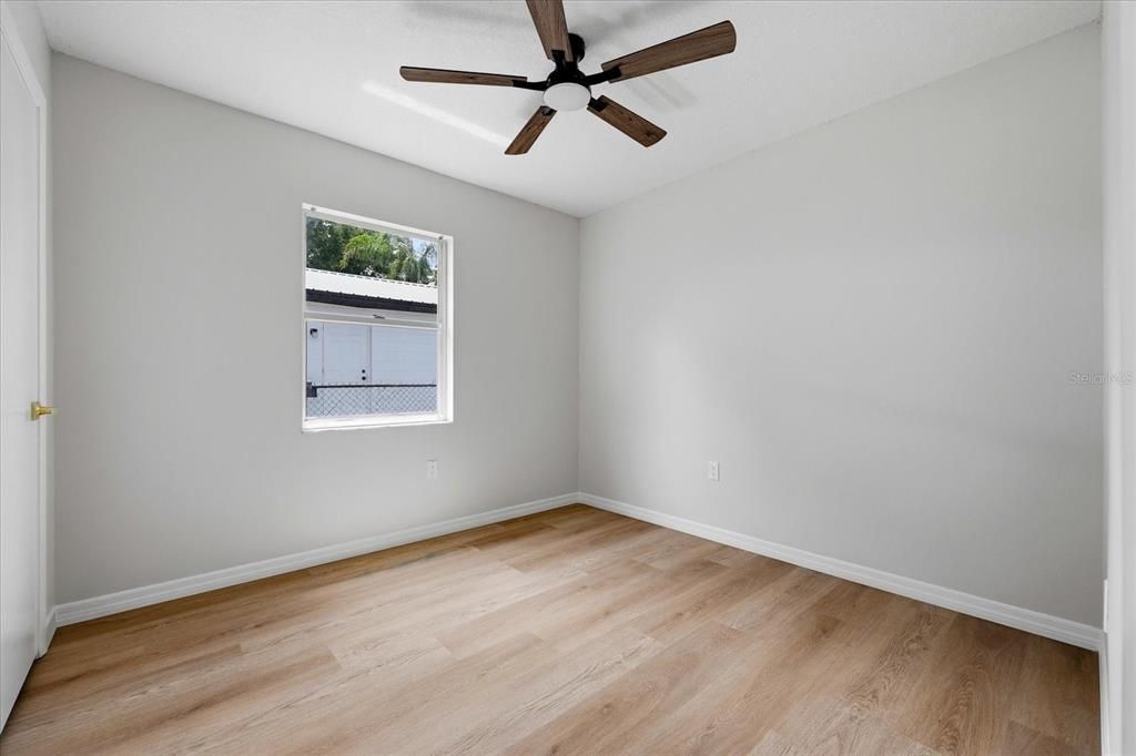 For Sale: $297,000 (3 beds, 1 baths, 1008 Square Feet)
