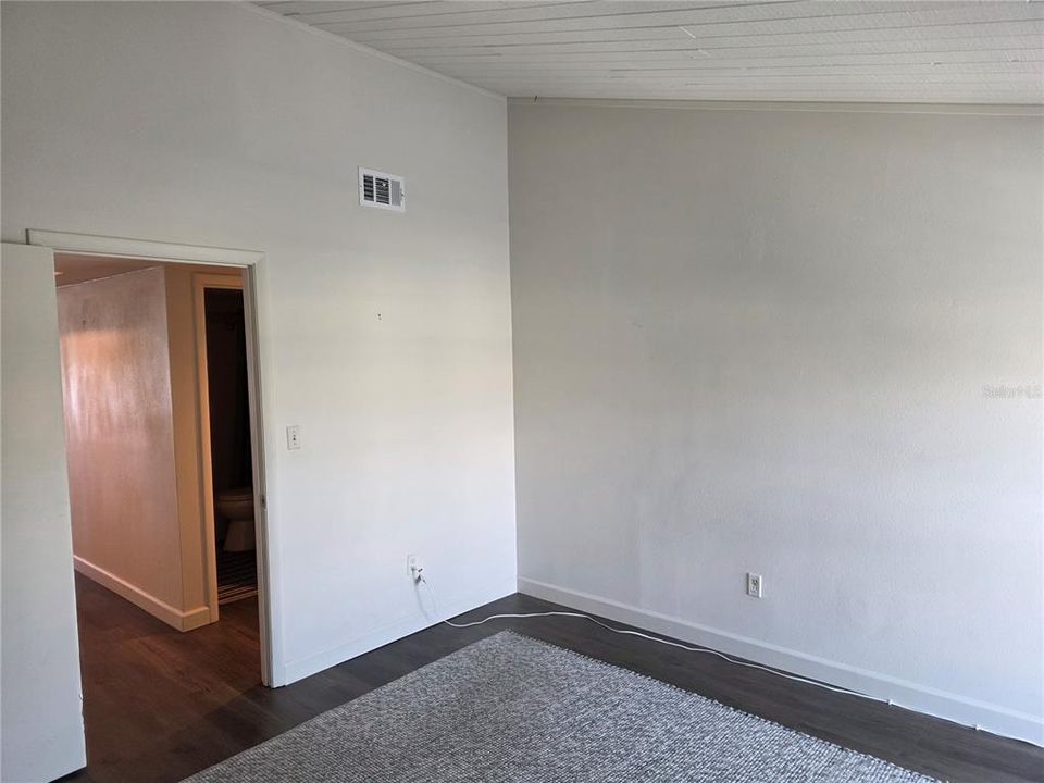 В аренду: $2,495 (2 спален, 2 ванн, 1145 Квадратных фут)