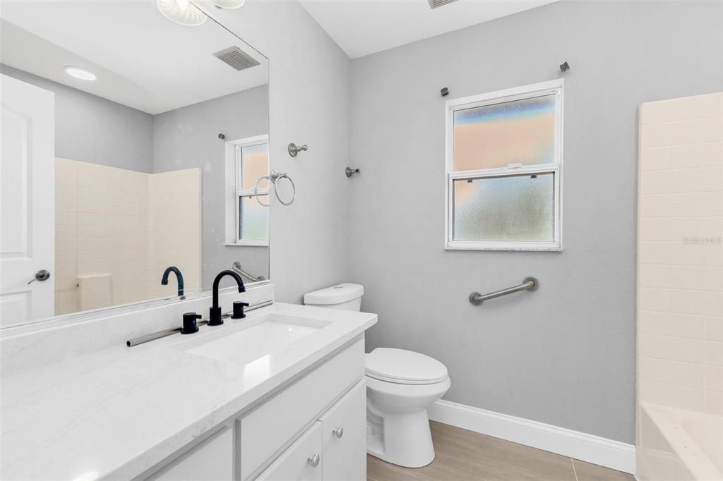 For Sale: $319,000 (3 beds, 2 baths, 1541 Square Feet)