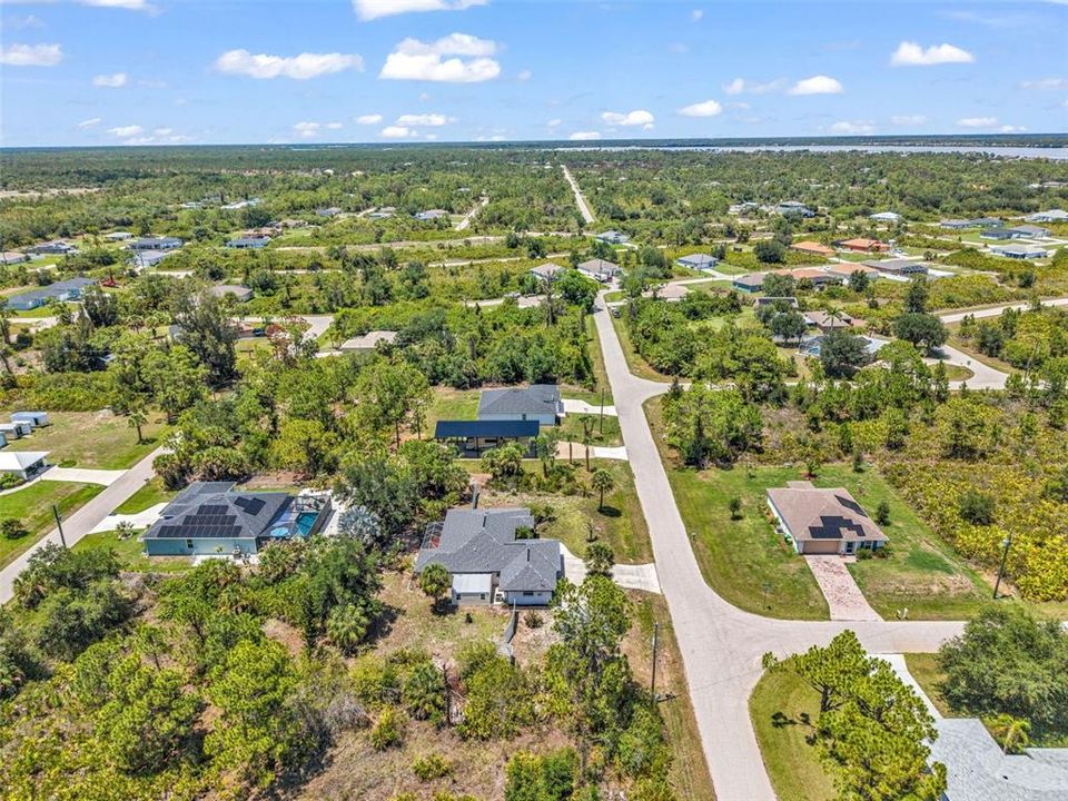 For Sale: $319,000 (3 beds, 2 baths, 1541 Square Feet)