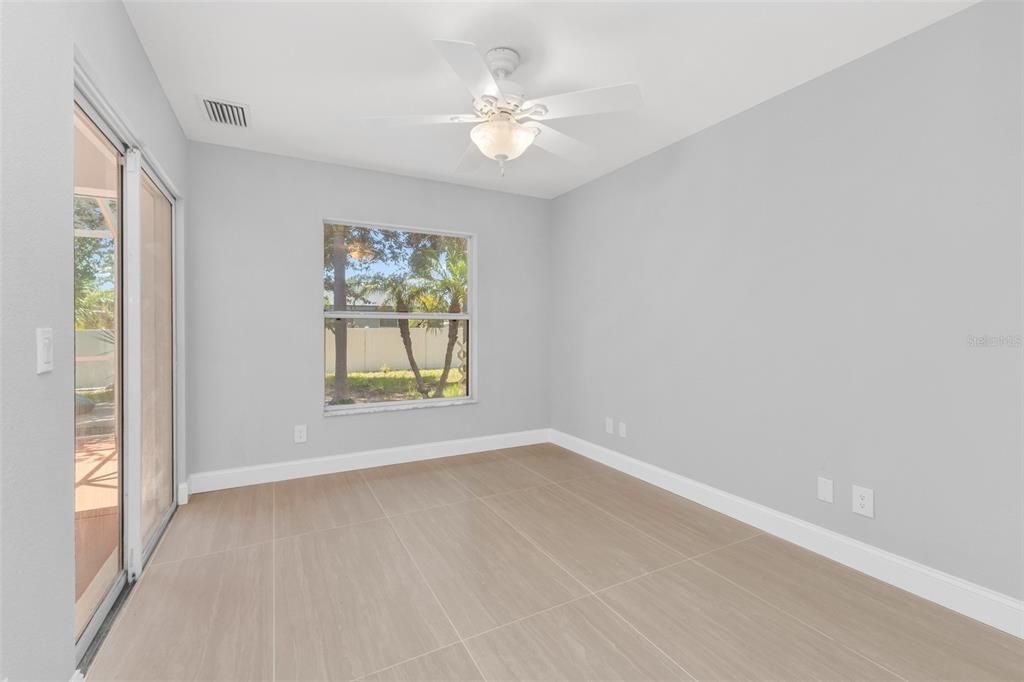 For Sale: $319,000 (3 beds, 2 baths, 1541 Square Feet)