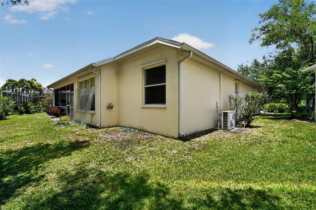 For Sale: $410,000 (3 beds, 2 baths, 1829 Square Feet)