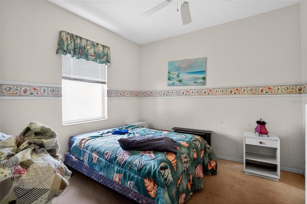For Sale: $410,000 (3 beds, 2 baths, 1829 Square Feet)