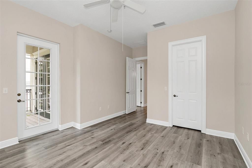 For Rent: $3,795 (3 beds, 3 baths, 2150 Square Feet)
