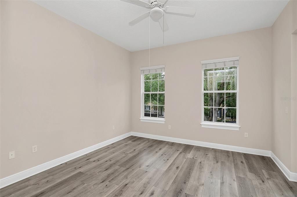 For Rent: $3,795 (3 beds, 3 baths, 2150 Square Feet)