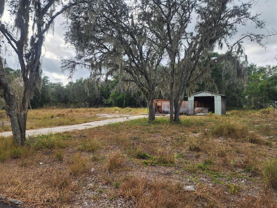 待售: $170,000 (1.00 acres)