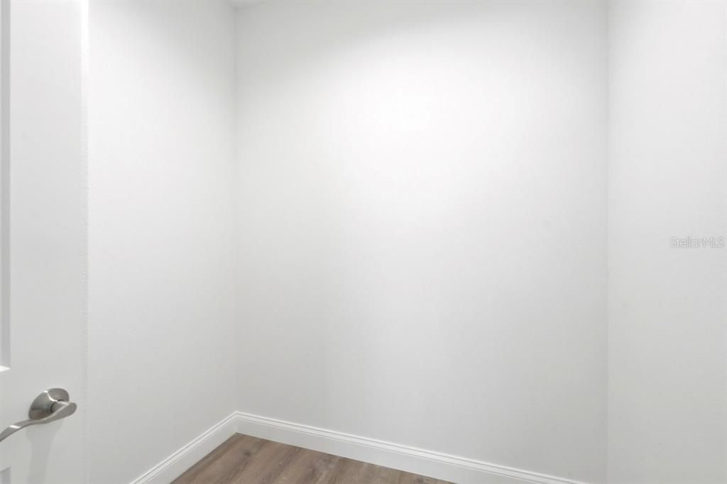 For Sale: $474,990 (3 beds, 2 baths, 1631 Square Feet)