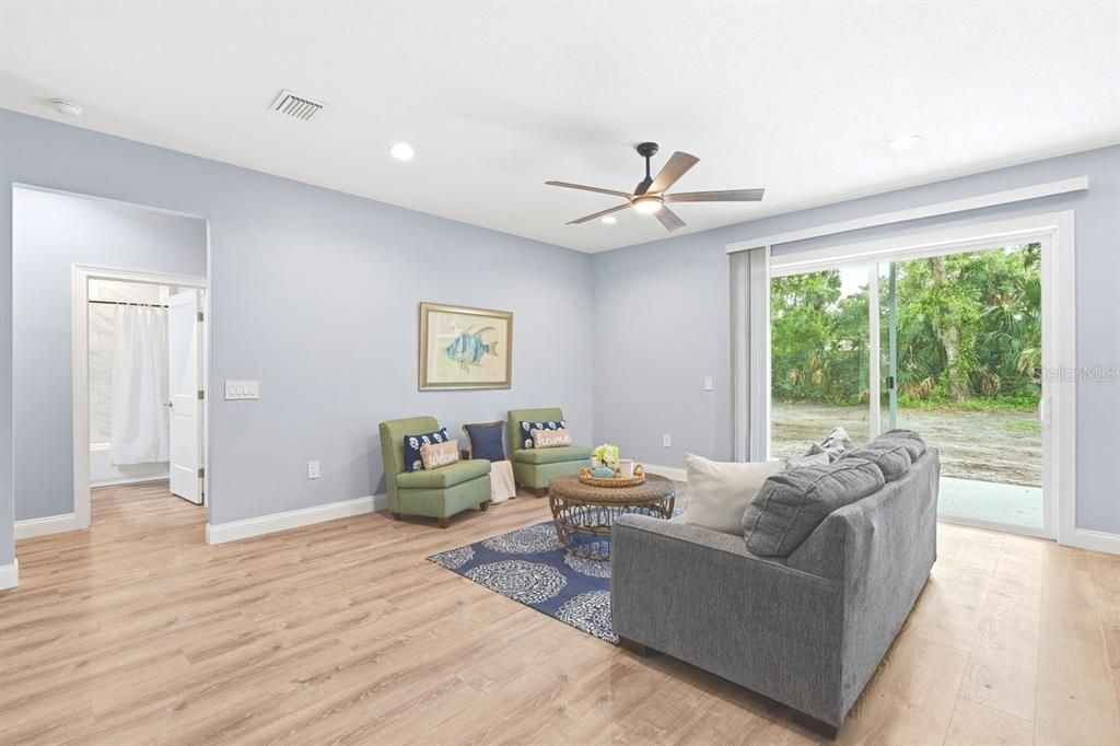 For Sale: $474,990 (3 beds, 2 baths, 1631 Square Feet)