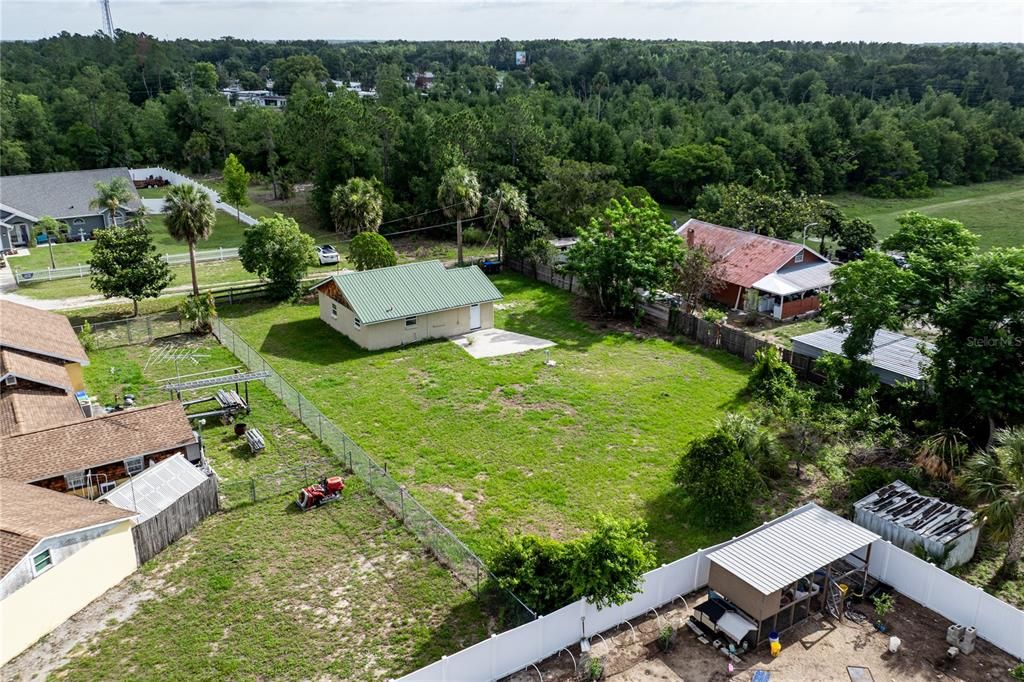 На продажу: $350,000 (2 спален, 1 ванн, 976 Квадратных фут)