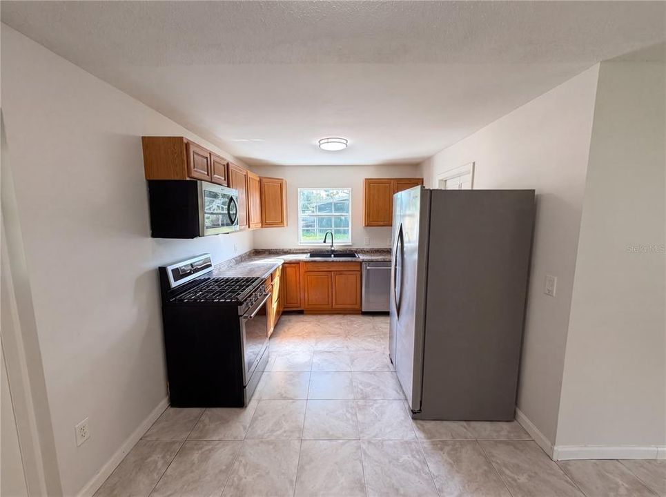 For Sale: $258,000 (3 beds, 2 baths, 1170 Square Feet)