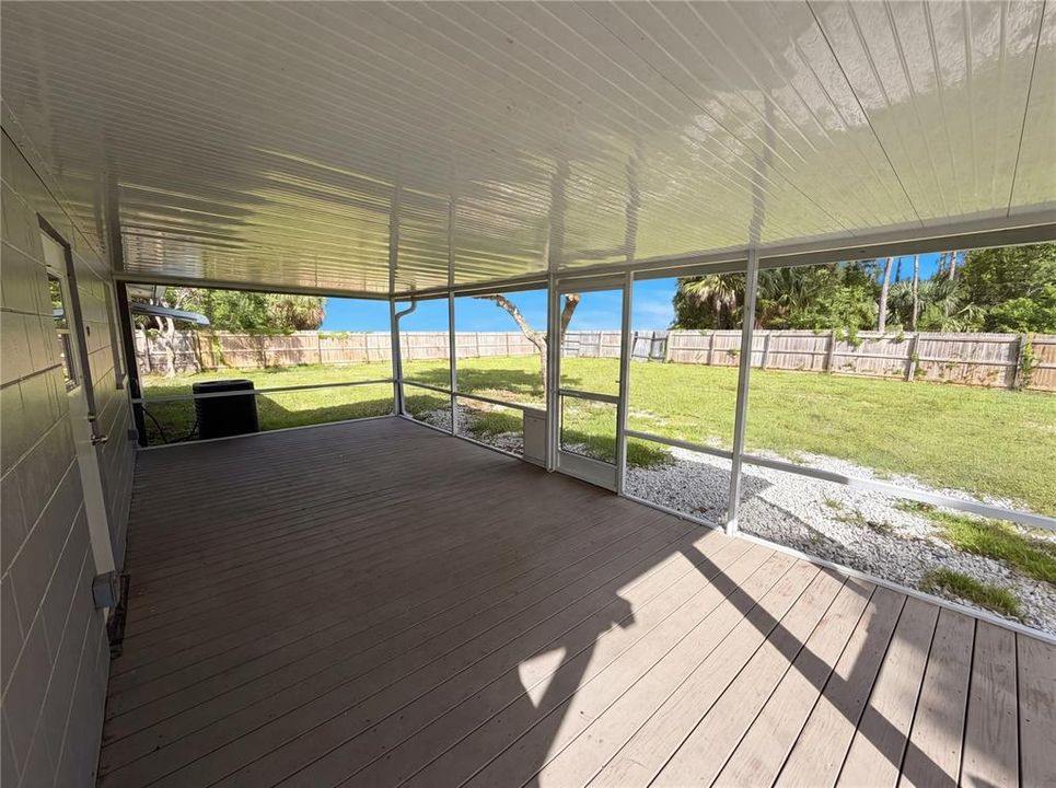 For Sale: $258,000 (3 beds, 2 baths, 1170 Square Feet)