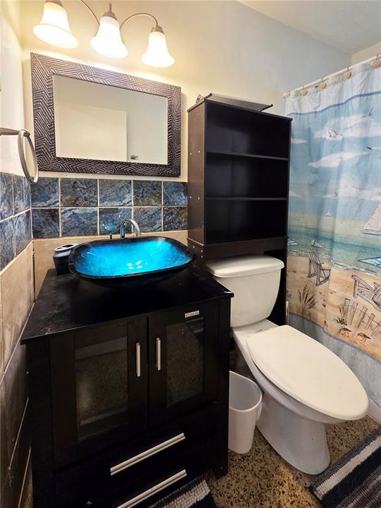 For Sale: $289,924 (2 beds, 1 baths, 788 Square Feet)