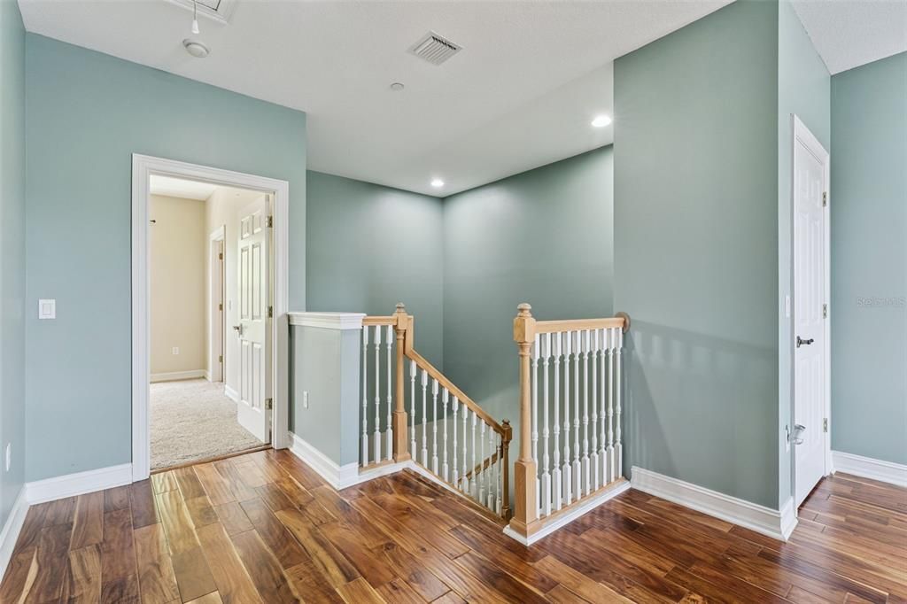 For Sale: $875,000 (3 beds, 2 baths, 2667 Square Feet)