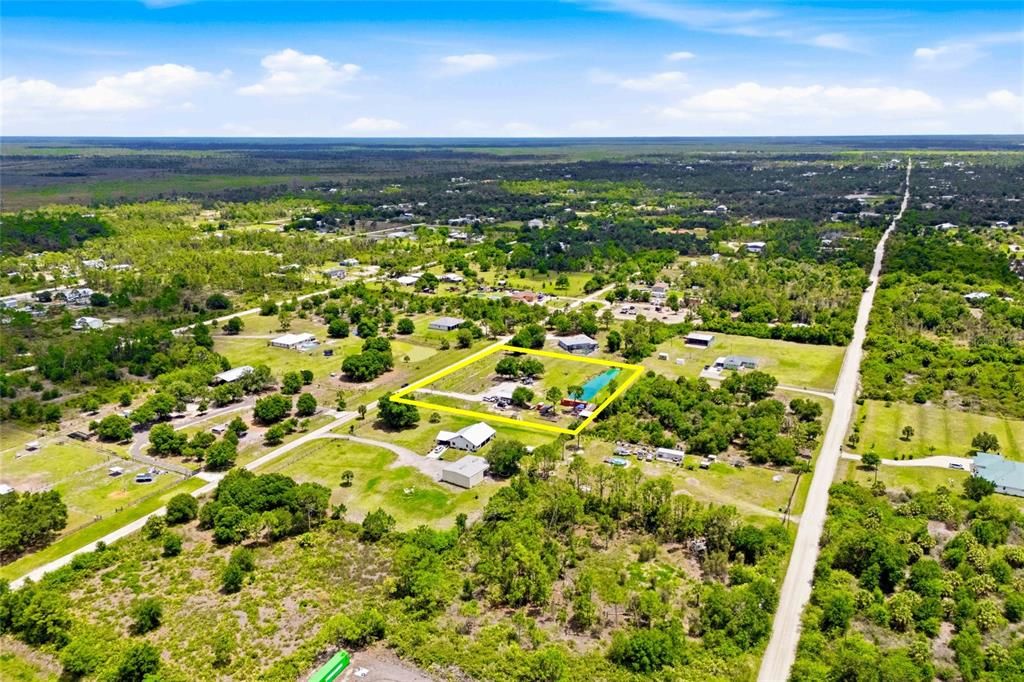 На продажу: $265,000 (2.50 acres)