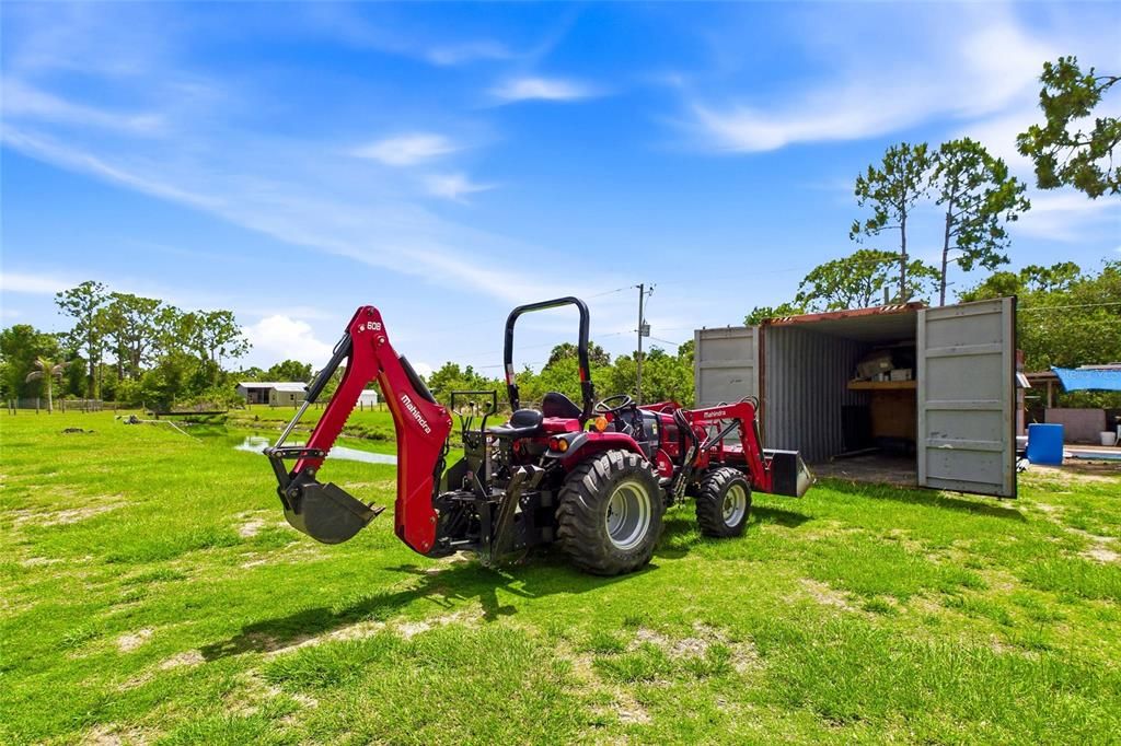 На продажу: $265,000 (2.50 acres)