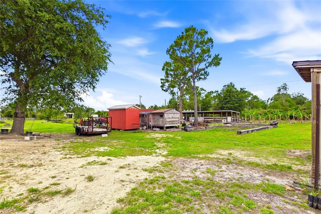 На продажу: $265,000 (2.50 acres)