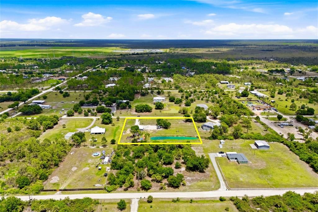 На продажу: $265,000 (2.50 acres)