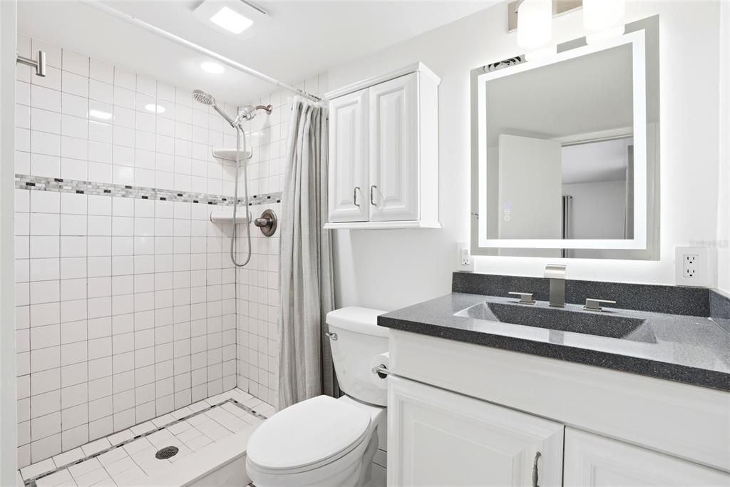 For Sale: $575,000 (3 beds, 3 baths, 1657 Square Feet)