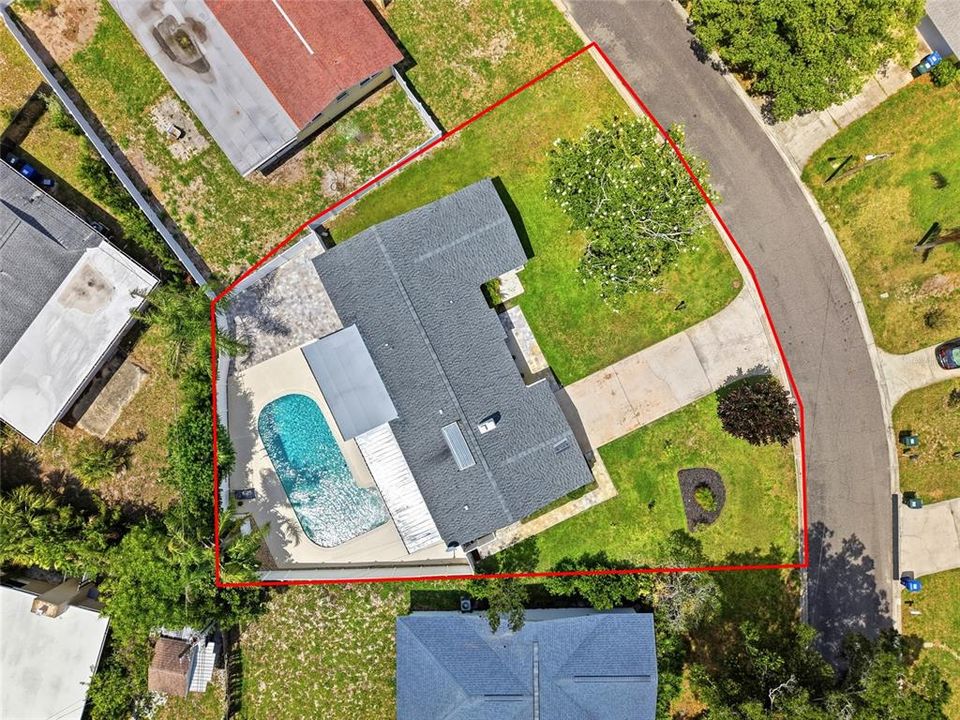 For Sale: $575,000 (3 beds, 3 baths, 1657 Square Feet)