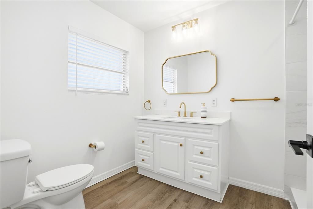 For Sale: $575,000 (3 beds, 3 baths, 1657 Square Feet)
