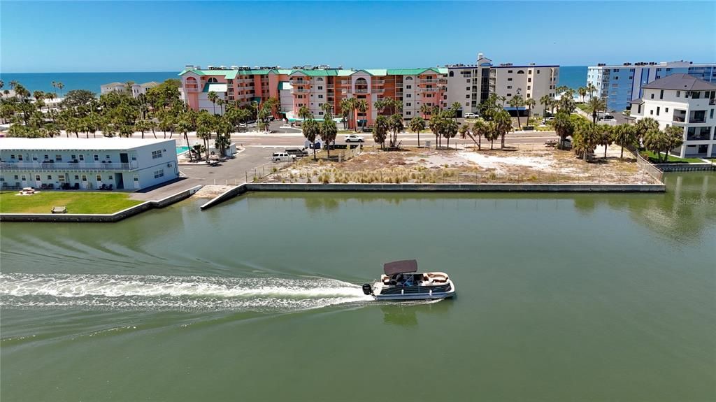En Venta: $875,000 (3 camas, 2 baños, 1435 Pies cuadrados)