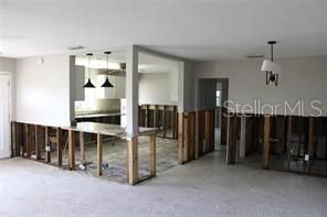 Active With Contract: $315,000 (3 beds, 2 baths, 1755 Square Feet)
