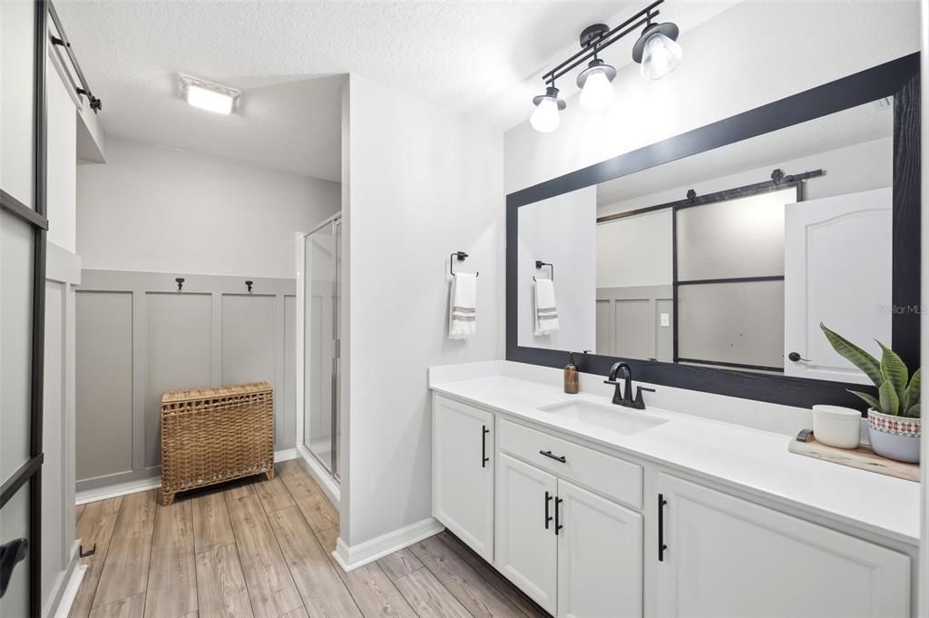 For Sale: $325,000 (3 beds, 2 baths, 1459 Square Feet)