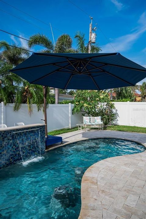 For Sale: $900,000 (3 beds, 2 baths, 1955 Square Feet)