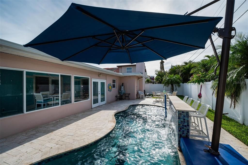 For Sale: $900,000 (3 beds, 2 baths, 1955 Square Feet)