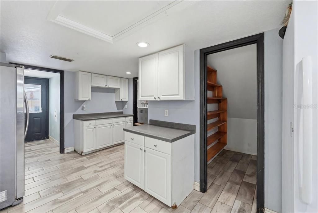En Venta: $610,000 (3 camas, 2 baños, 1828 Pies cuadrados)