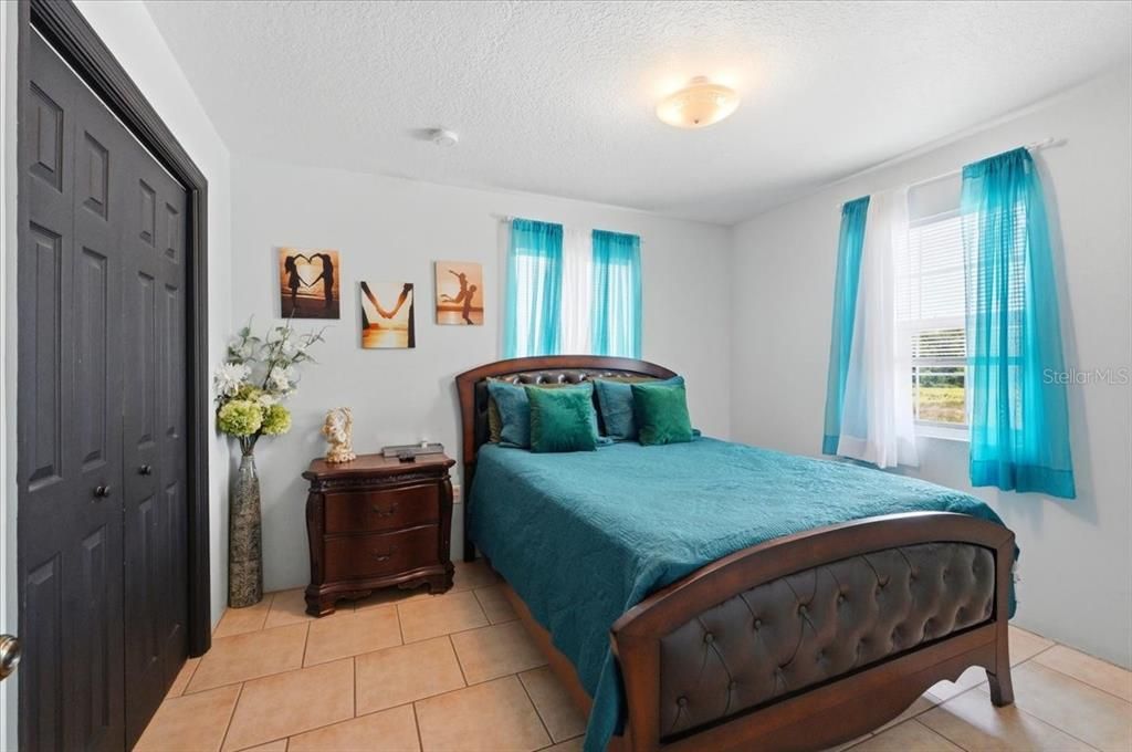 En Venta: $610,000 (3 camas, 2 baños, 1828 Pies cuadrados)