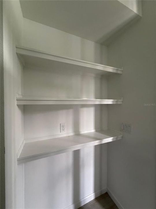 For Rent: $2,800 (3 beds, 2 baths, 1704 Square Feet)