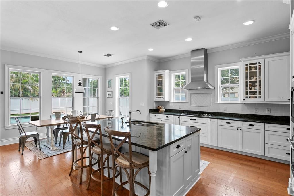 For Sale: $1,595,000 (5 beds, 4 baths, 3389 Square Feet)