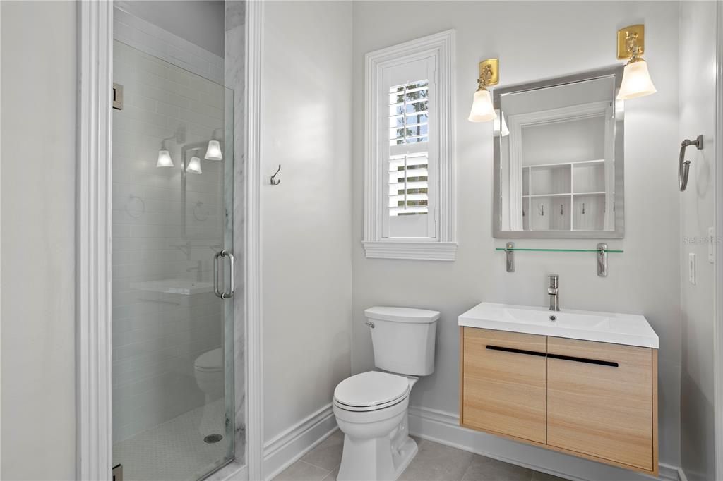 For Sale: $1,595,000 (5 beds, 4 baths, 3389 Square Feet)