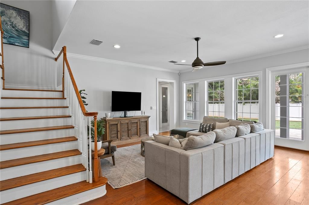 For Sale: $1,595,000 (5 beds, 4 baths, 3389 Square Feet)