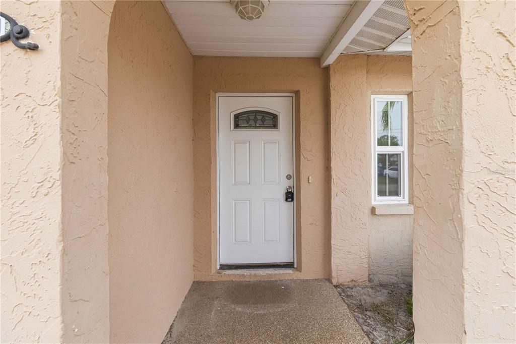 For Sale: $270,000 (3 beds, 2 baths, 1824 Square Feet)