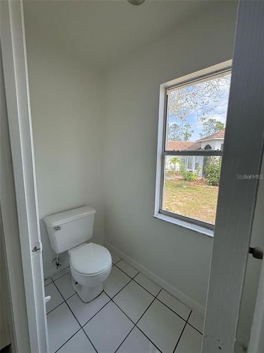 For Rent: $2,500 (3 beds, 2 baths, 1730 Square Feet)