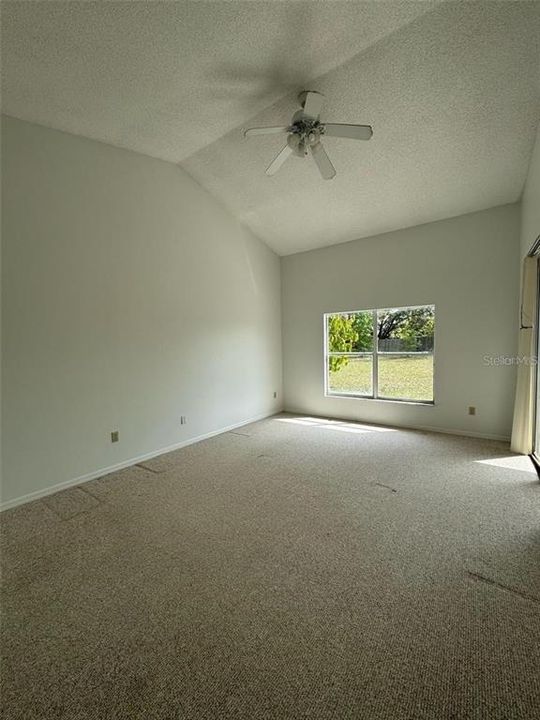 For Rent: $2,500 (3 beds, 2 baths, 1730 Square Feet)