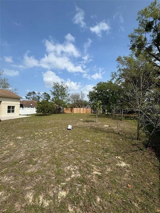 For Rent: $2,500 (3 beds, 2 baths, 1730 Square Feet)