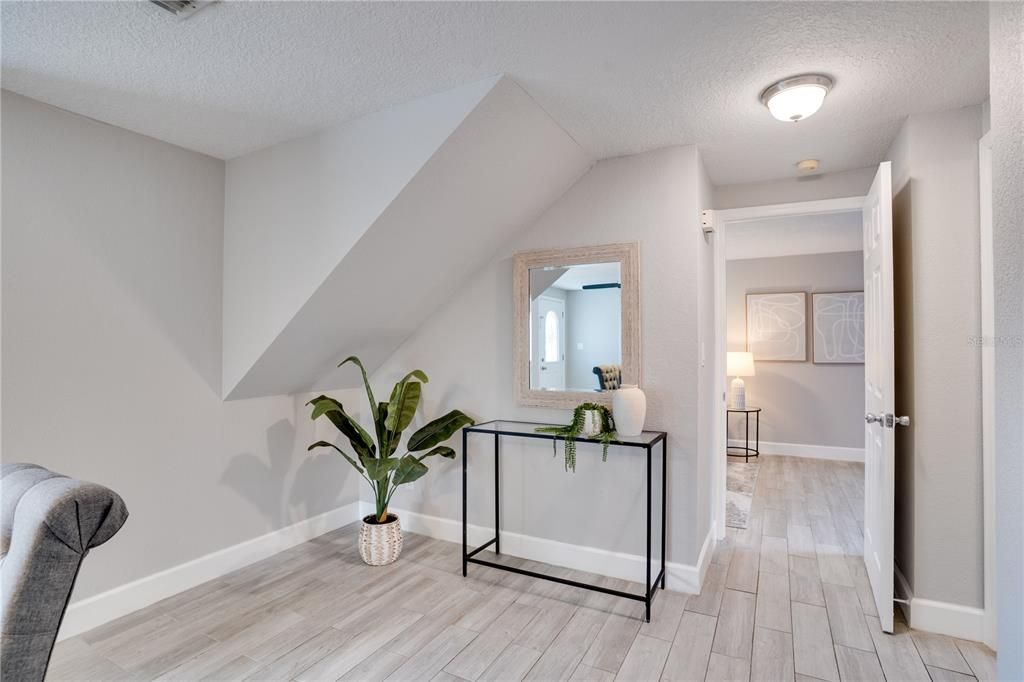 En Venta: $539,000 (4 camas, 3 baños, 2054 Pies cuadrados)