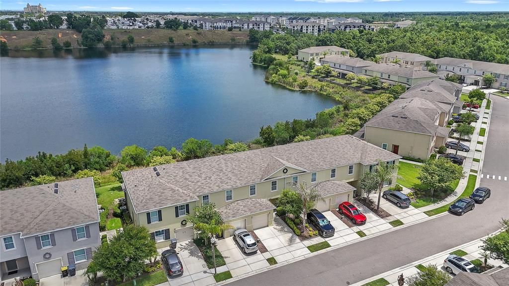 En Venta: $289,000 (3 camas, 3 baños, 1507 Pies cuadrados)