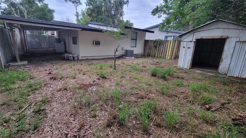 For Rent: $2,099 (3 beds, 2 baths, 852 Square Feet)