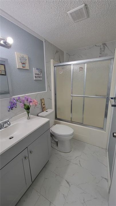 For Rent: $2,099 (3 beds, 2 baths, 852 Square Feet)