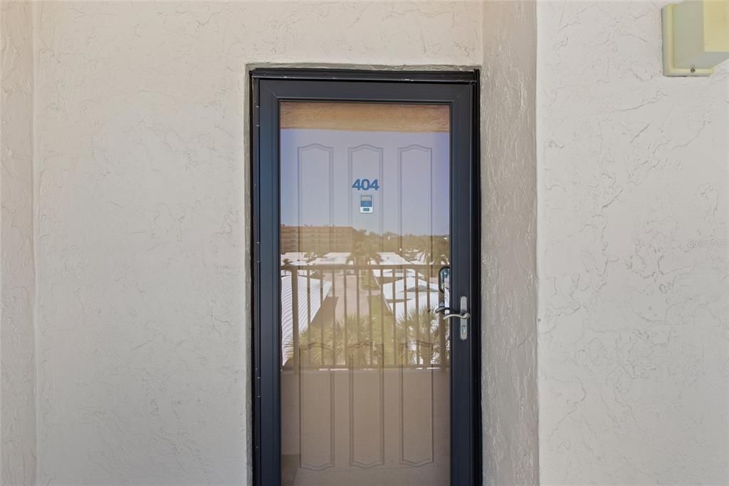 For Sale: $1,170,000 (2 beds, 0 baths, 1263 Square Feet)