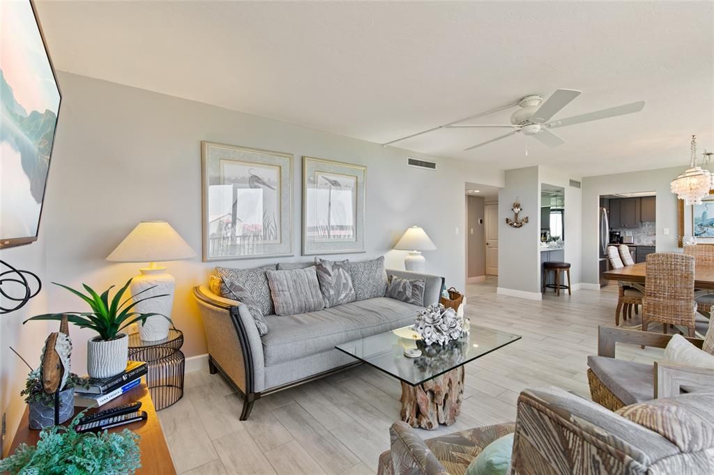 For Sale: $1,170,000 (2 beds, 0 baths, 1263 Square Feet)